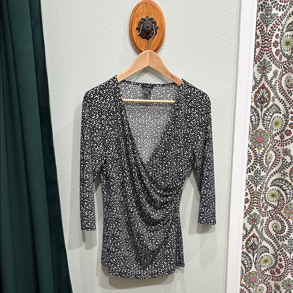Ann Taylor Black and White Blouse
